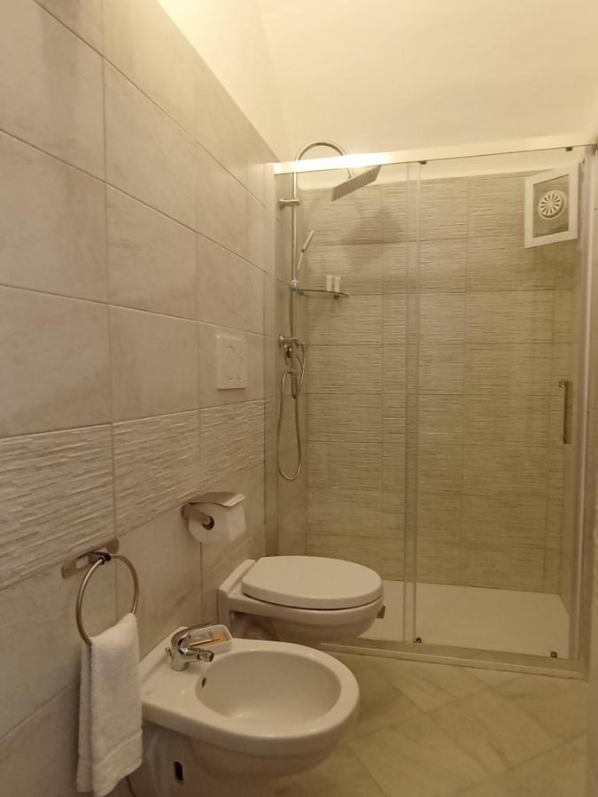 Apartmán La Dimora Degli Dei Bari Exteriér fotografie